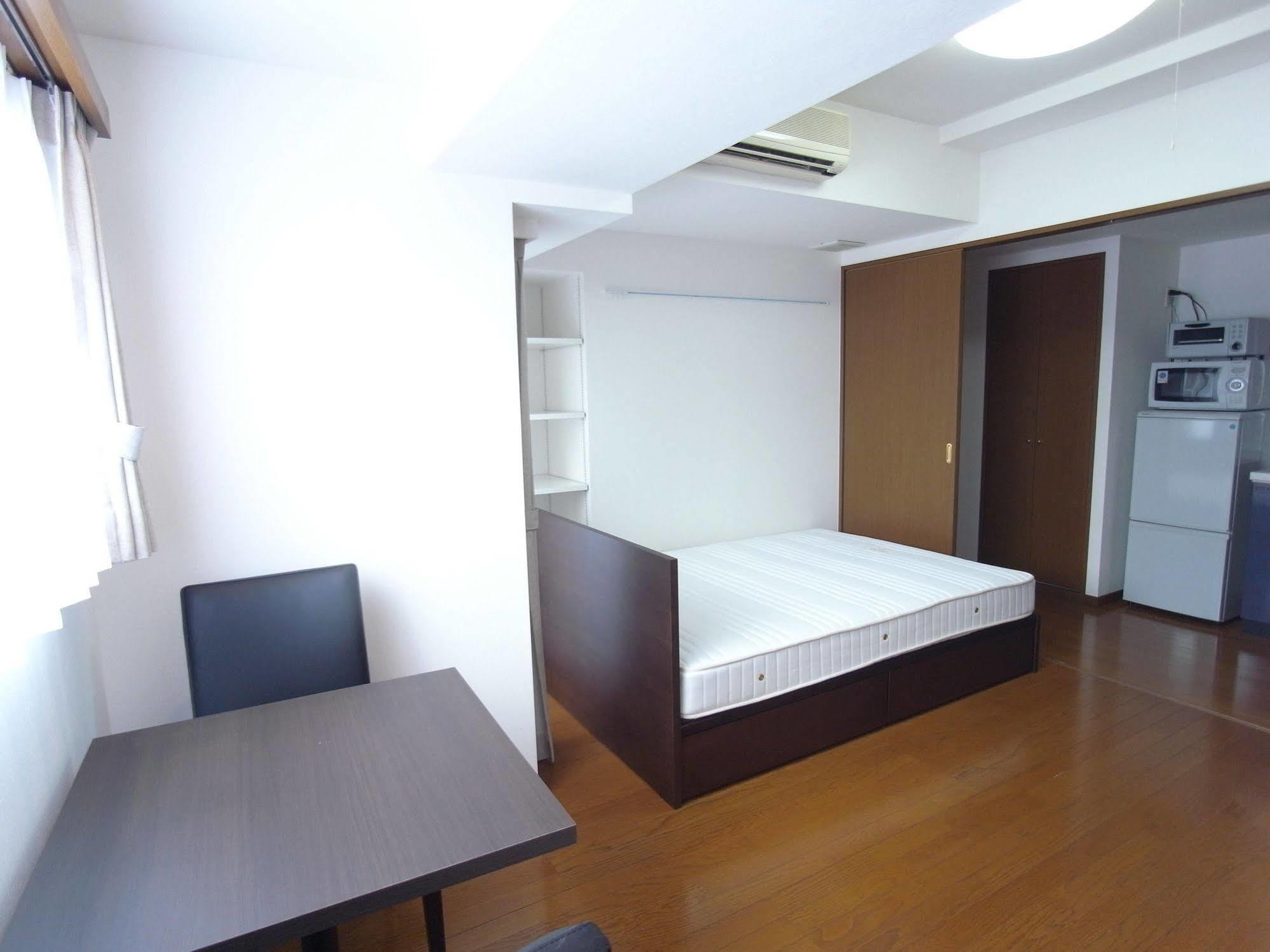 Palace Studio Shinjuku Parkside Tokyo prefektur Exteriör bild